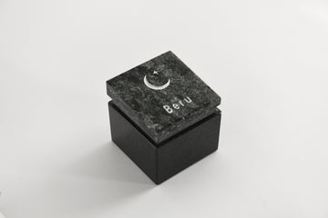 おくぼ for PET(オリーブグリーン × ブラック)